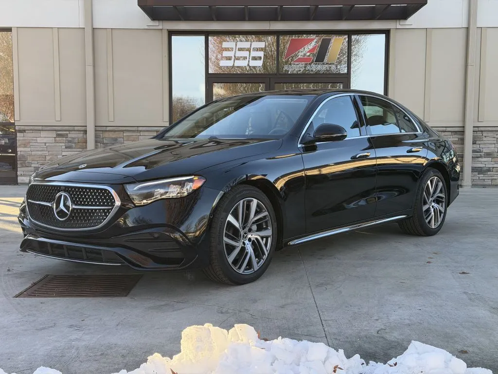 Black 2025 MERCEDES-BENZ E-CLASS E350 4MATIC for sale in Powell, OH
