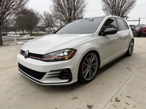More photos of 2019 VOLKSWAGEN GTI S at Auto Assets, OH