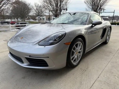 More photos of 2024 PORSCHE CAYMAN BASE at Auto Assets, OH