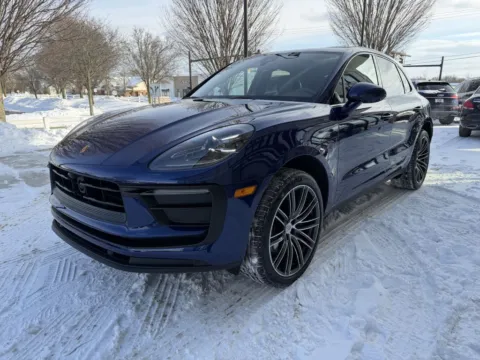 More photos of 2024 PORSCHE MACAN BASE at Auto Assets, OH