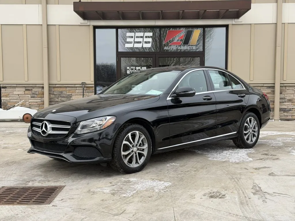 Black 2016 MERCEDES-BENZ C-CLASS C300 4MATIC for sale in Powell, OH
