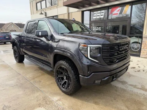 Another view of 2022 GMC SIERRA 1500 AT4 for sale in Powell, OH at Auto Assets