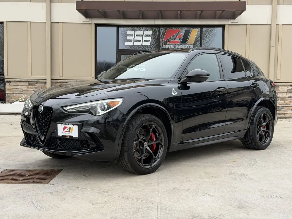 Black 2022 ALFA ROMEO STELVIO QUADRIFOGLIO for sale in Powell, OH