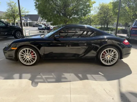 More photos of 2007 PORSCHE CAYMAN S at Auto Assets, OH