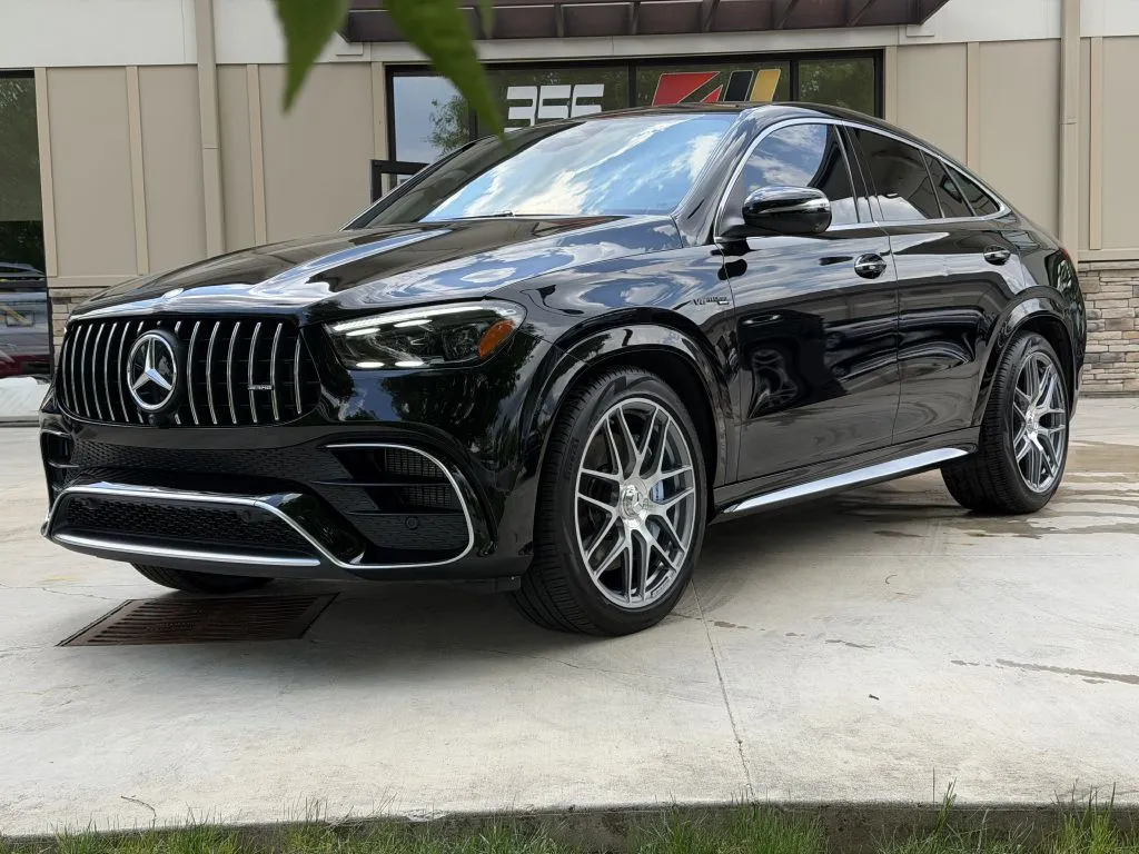 Black 2025 MERCEDES-BENZ GLE COUPE 63 S 4MATIC AMG for sale in Powell, OH
