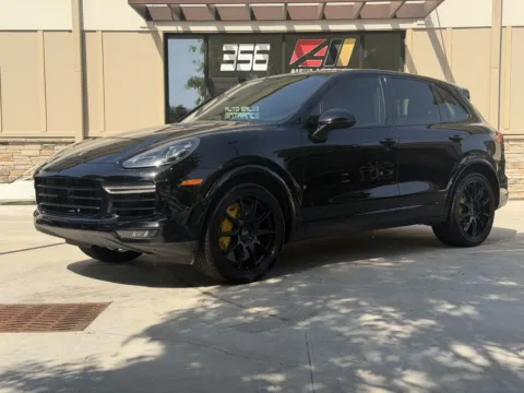 Black 2018 PORSCHE CAYENNE TURBO S for sale in Powell, OH