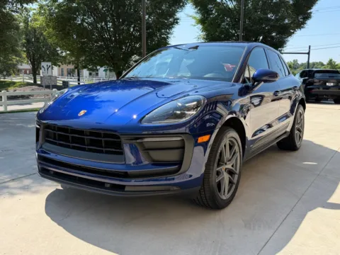 Another view of 2022 PORSCHE MACAN base for sale in Powell, OH at Auto Assets