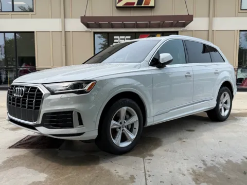 White 2021 AUDI Q7 PREMIUM for sale in Powell, OH
