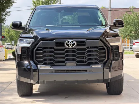 More photos of 2023 TOYOTA TUNDRA CREWMAX SR at Auto Assets, OH