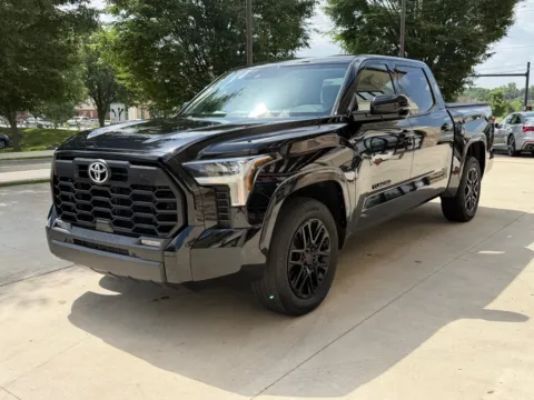 More photos of 2023 TOYOTA TUNDRA CREWMAX SR at Auto Assets, OH