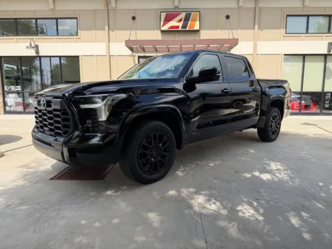Black 2023 TOYOTA TUNDRA CREWMAX SR for sale in Powell, OH