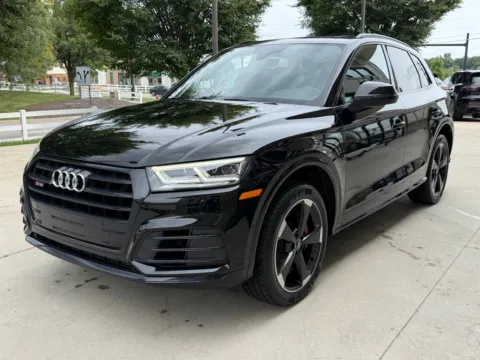 More photos of 2020 AUDI SQ5 PREMIUM PLUS at Auto Assets, OH