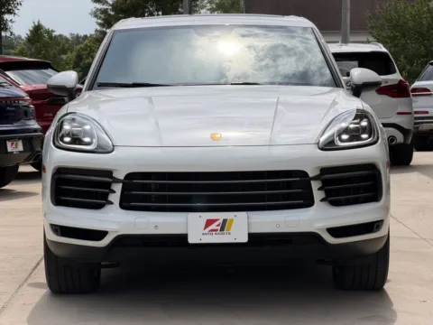 More photos of 2023 PORSCHE CAYENNE BASE at Auto Assets, OH