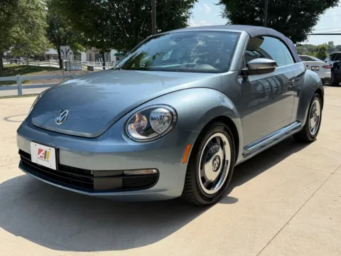 More photos of 2016 VOLKSWAGEN BEETLE S/SE Denim Edition at Auto Assets, OH