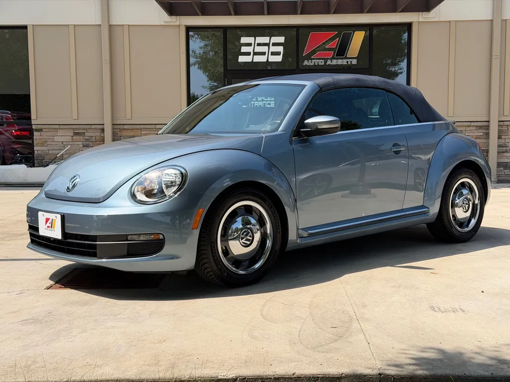 Blue 2016 VOLKSWAGEN BEETLE S/SE Denim Edition for sale in Powell, OH