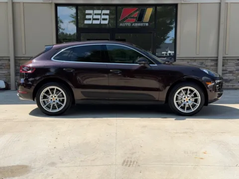 Photos of 2016 PORSCHE MACAN S for sale in Powell, OH at Auto Assets