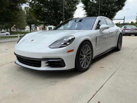 More photos of 2017 PORSCHE PANAMERA 4S at Auto Assets, OH