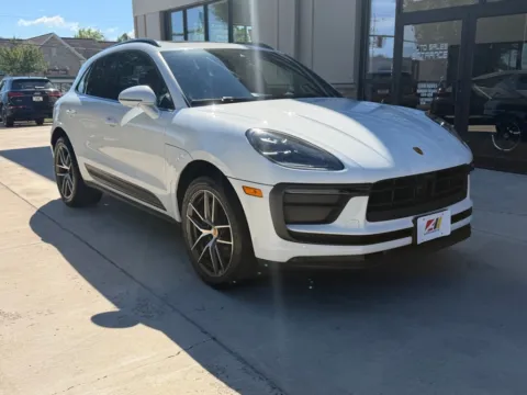 Another view of 2023 PORSCHE MACAN BASE for sale in Powell, OH at Auto Assets