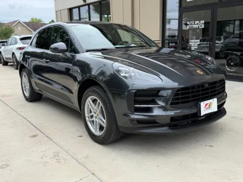 Another view of 2021 PORSCHE MACAN BASE for sale in Powell, OH at Auto Assets