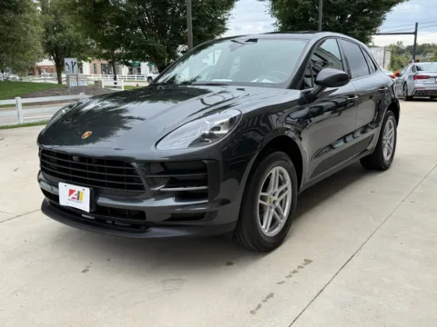 More photos of 2021 PORSCHE MACAN BASE at Auto Assets, OH