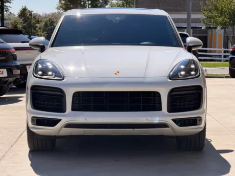 More photos of 2023 PORSCHE CAYENNE GTS at Auto Assets, OH