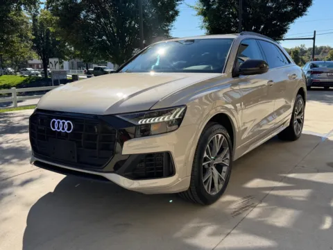 More photos of 2023 AUDI Q8 PREMIUM at Auto Assets, OH