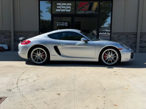 Photos of 2014 PORSCHE CAYMAN S for sale in Powell, OH at Auto Assets
