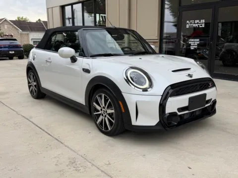 Another view of 2024 MINI COOPER S for sale in Powell, OH at Auto Assets