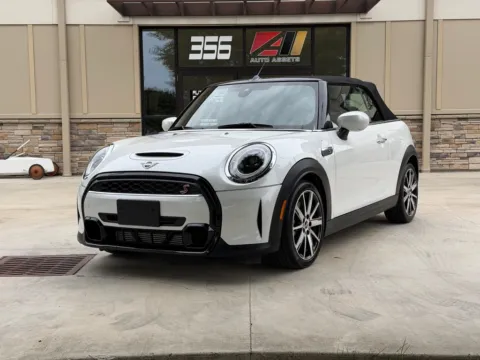 White 2024 MINI COOPER S for sale in Powell, OH
