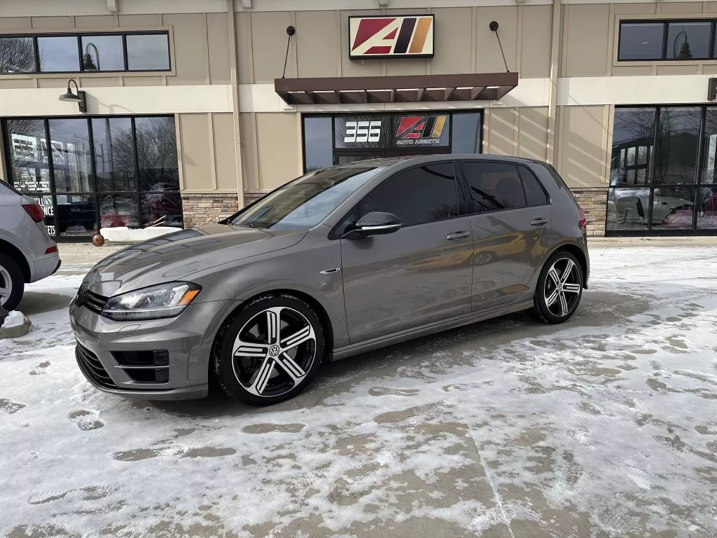 2016 VOLKSWAGEN GOLF R for sale in Powell, OH