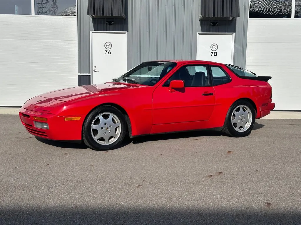 1989 PORSCHE 944 for sale in Powell, OH