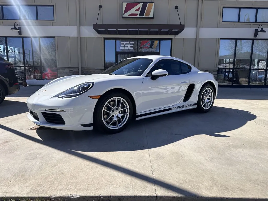 2021 PORSCHE CAYMAN BASE for sale in Powell, OH