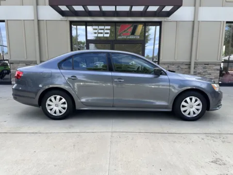 Photos of 2015 VOLKSWAGEN JETTA BASE for sale in Powell, OH at Auto Assets