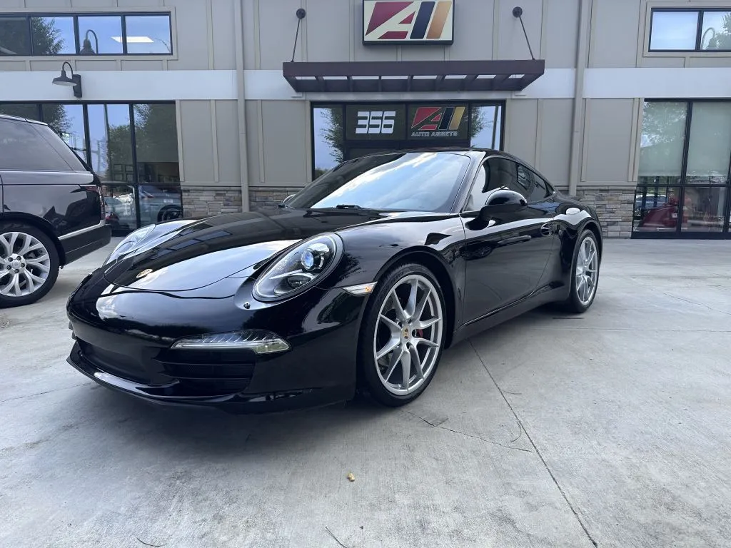 Black 2014 PORSCHE 911 CARRERA for sale in Powell, OH
