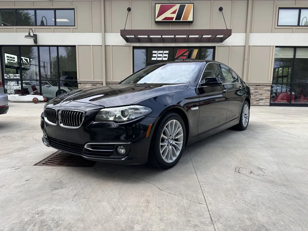 Black 2014 BMW 528 XI for sale in Powell, OH