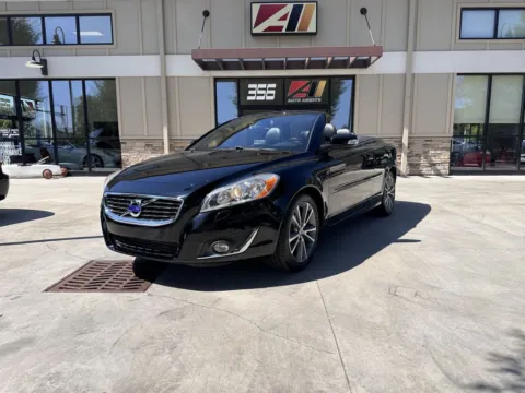 Black 2013 VOLVO C70 T5 for sale in Powell, OH
