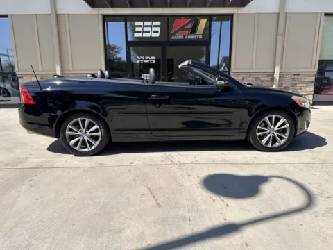 Photos of 2013 VOLVO C70 T5 for sale in Powell, OH at Auto Assets