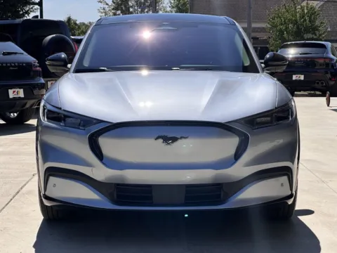 More photos of 2022 FORD MUSTANG MACH-E PREMIUM at Auto Assets, OH