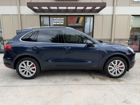 Photos of 2014 PORSCHE CAYENNE TURBO for sale in Powell, OH at Auto Assets