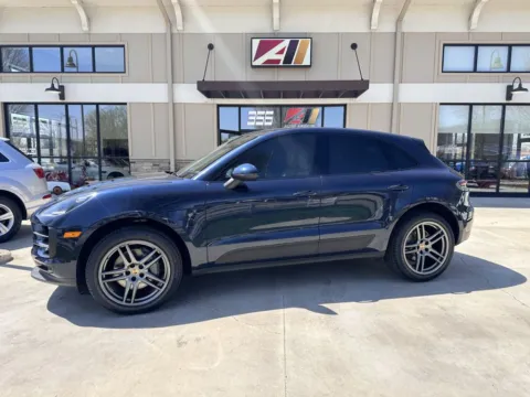 Blue 2021 PORSCHE MACAN S for sale in Powell, OH