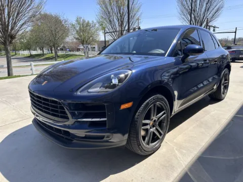 More photos of 2021 PORSCHE MACAN S at Auto Assets, OH