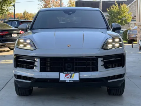 More photos of 2024 PORSCHE CAYENNE COUPE at Auto Assets, OH