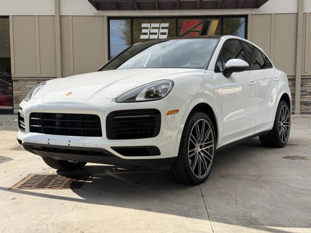2022 Porsche Cayenne Coup