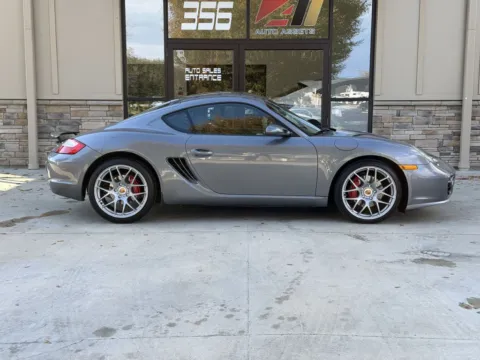 Photos of 2006 PORSCHE CAYMAN S for sale in Powell, OH at Auto Assets