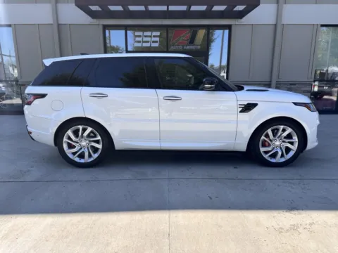 Photos of 2019 LAND ROVER RANGE ROVER SPO HSE DYNAMIC for sale in Powell, OH at Auto Assets