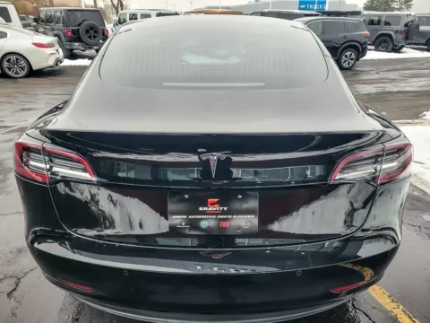 More photos of 2019 Tesla Model 3 Standard at Maserati Alfa Romeo of Naperville, IL