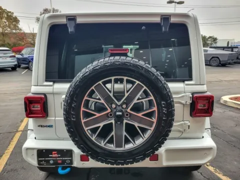 More photos of 2024 Jeep Wrangler High Altitude 4xe at Maserati Alfa Romeo of Naperville, IL