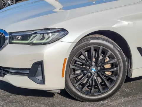 Another view of 2022 BMW 5 Series 530i xDrive for sale in Naperville, IL at Maserati Alfa Romeo of Naperville