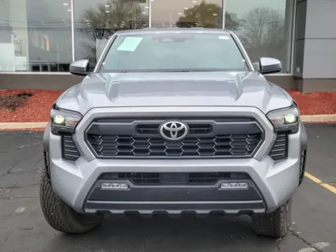 More photos of 2025 Toyota Tacoma TRD Off-Road at Maserati Alfa Romeo of Naperville, IL