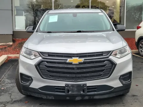More photos of 2019 Chevrolet Traverse LS at Maserati Alfa Romeo of Naperville, IL